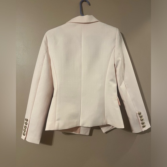 Blazer - Picture 6 of 10